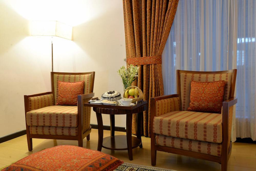 Park Lane Hotel Lahor Kültér fotó