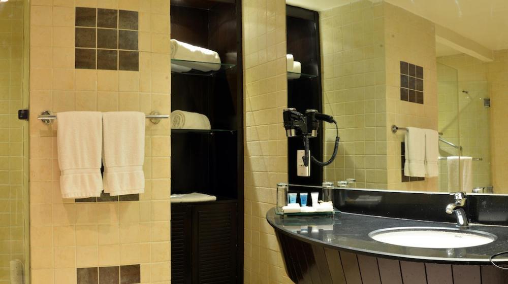 Park Lane Hotel Lahor Kültér fotó