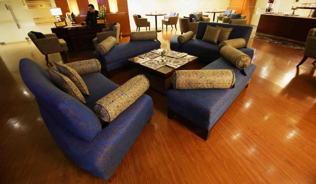 Park Lane Hotel Lahor Kültér fotó