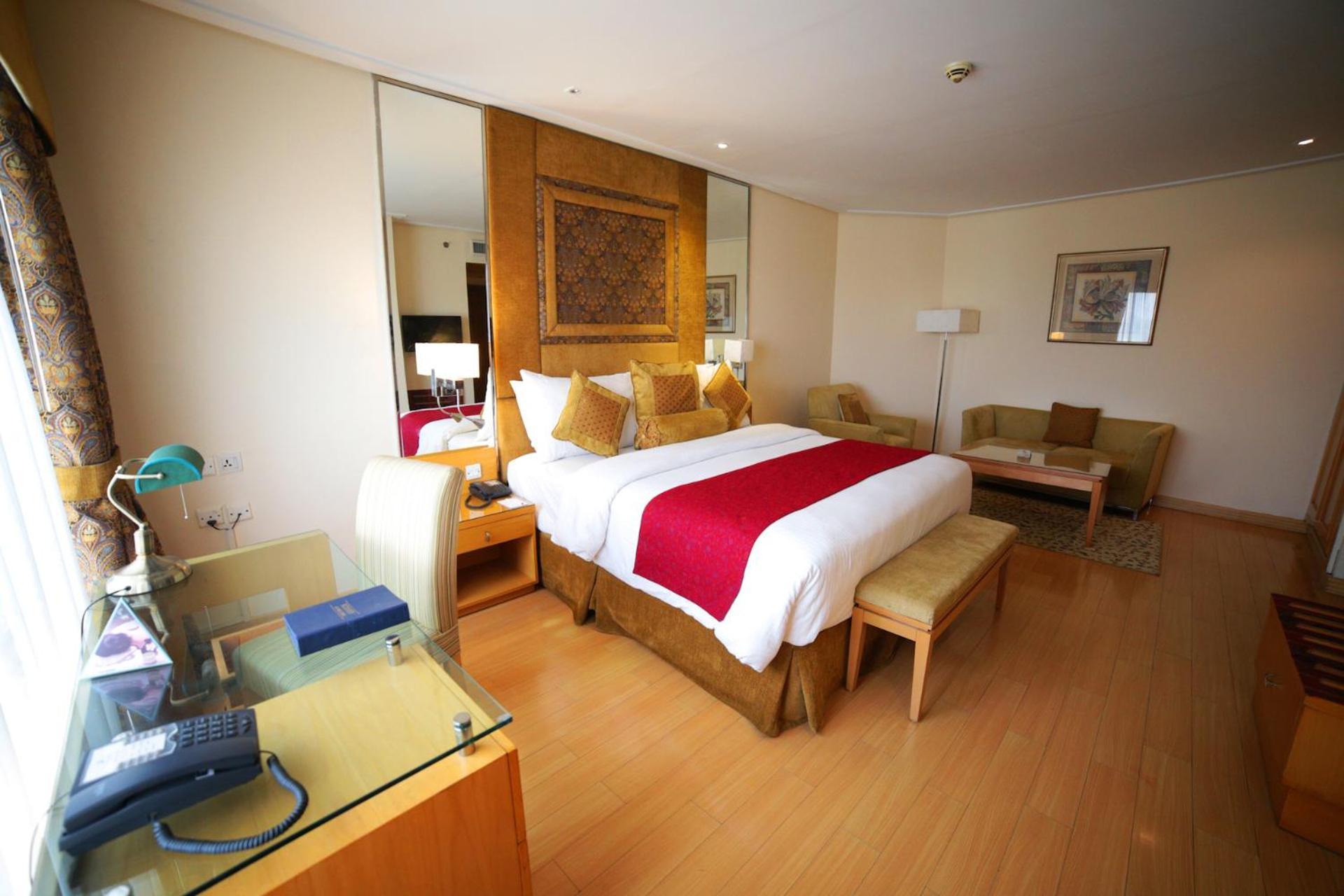 Park Lane Hotel Lahor Kültér fotó